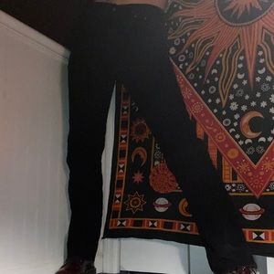 low waisted black corduroy levi’s